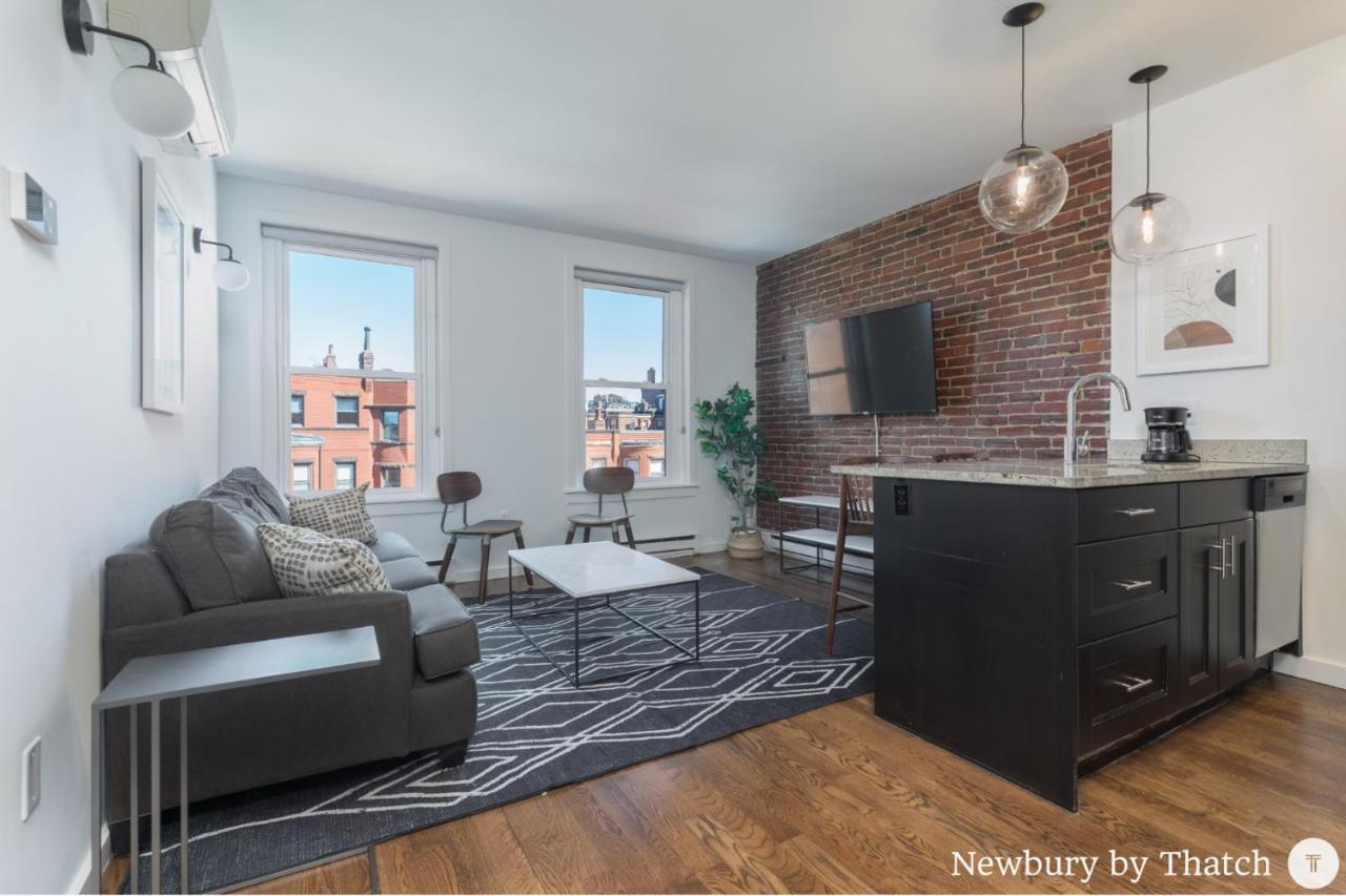 304 Newbury Street By Thatch Бостон Экстерьер фото